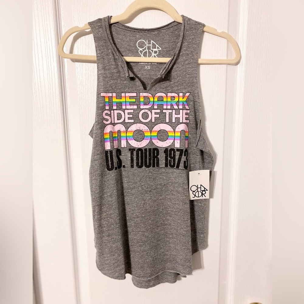Chaser Pink Floyd Dark Side of the Moon Split Neck Muscle Tee Gray Size XS